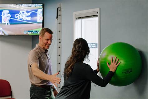 premier sports rehab kirkland.